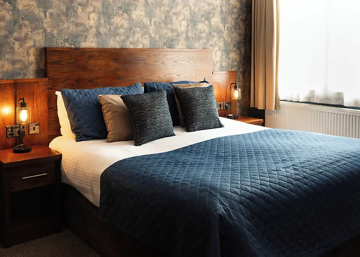 The Duke Of Edinburgh Hotel & Bar