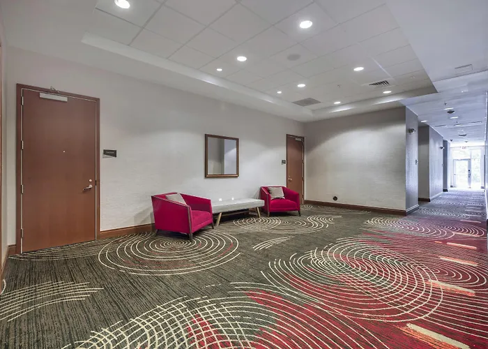 Doubletree By Hilton Raleigh-Cary