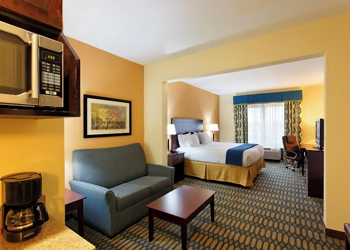 Holiday Inn Express - Andalusia By Ihg
