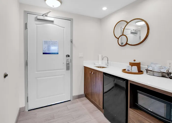 Hampton Inn & Suites Sarasota / Bradenton - Airport