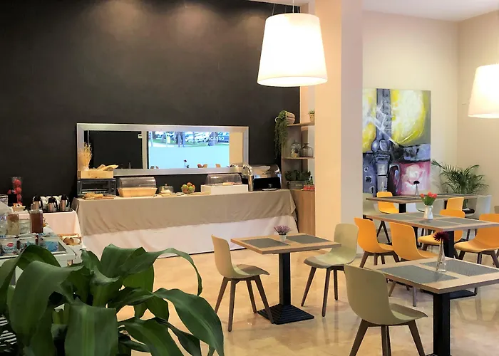 Apartamentos Plaza Picasso