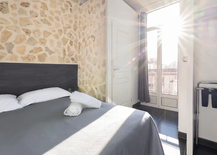 Hotel De Belgique à Menton