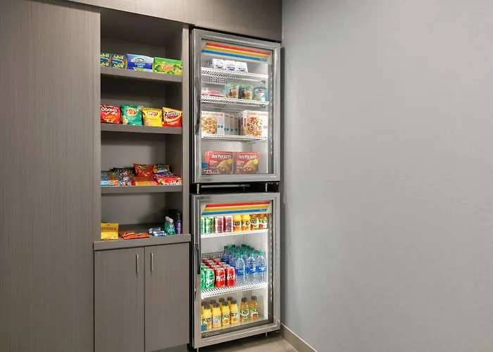 Holiday Inn Express Hotel & Suites Norfolk Airport By Ihg