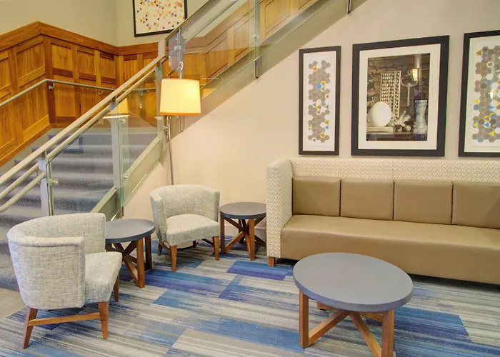 Holiday Inn Express Hotel & Suites Mankato East By Ihg