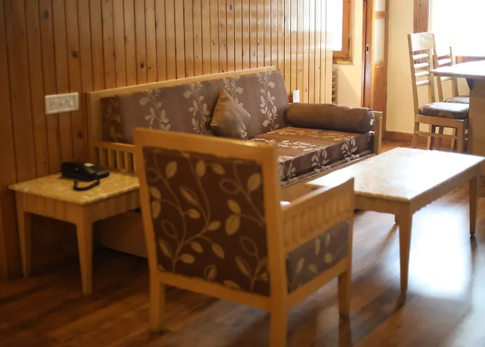 Hotel Willow Banks, Mall Road Shimla