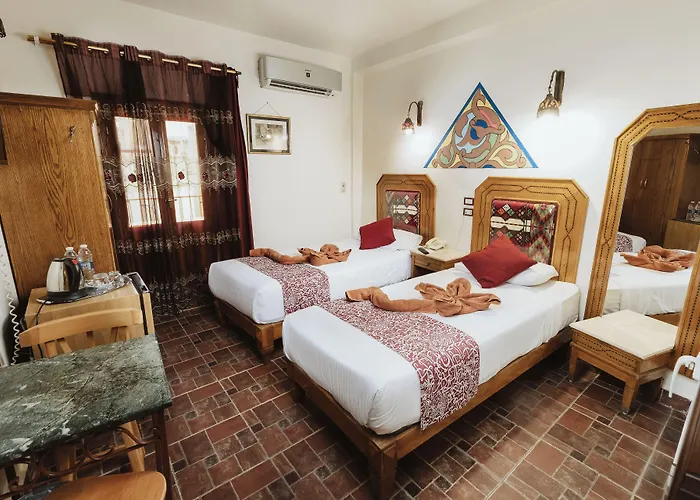 Nefertiti Hotel Luxor