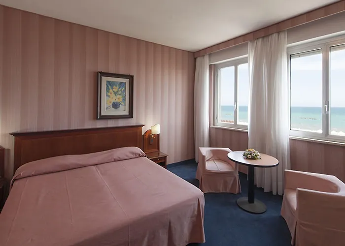 Hotel Esplanade