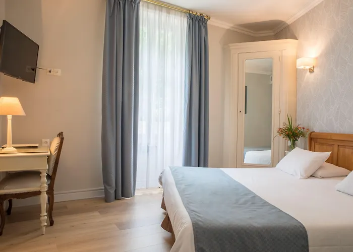 Logis Hotel Le Plantagenet