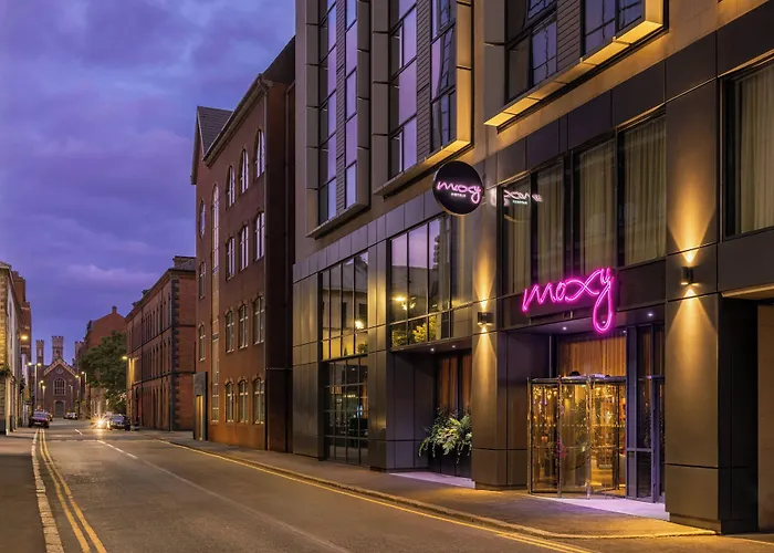 Moxy Belfast City