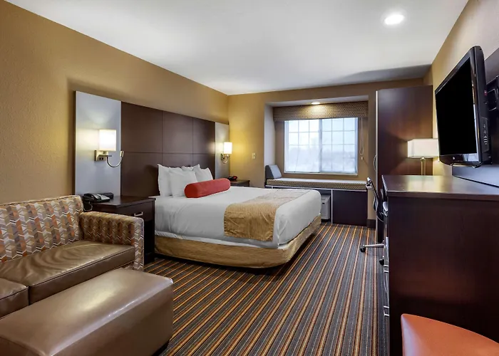 Best Western Plus Woodstock Inn&Suites