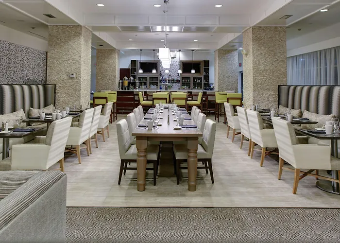 Doubletree By Hilton Biloxi