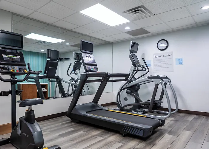 Holiday Inn Express Hotel & Suites Memphis/Germantown By Ihg