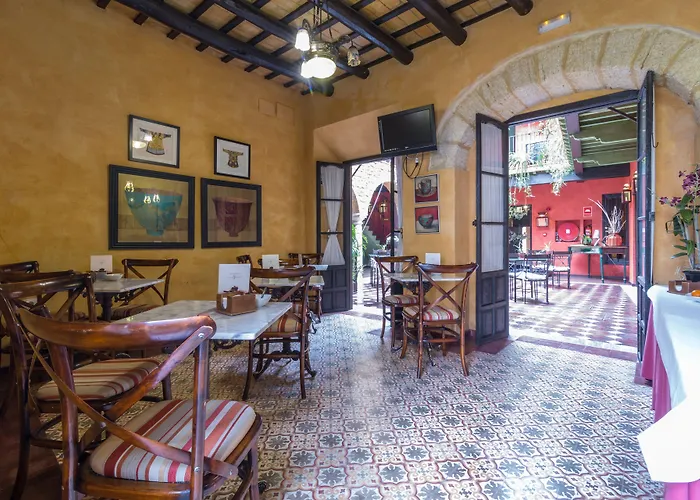 La Casona De Calderon Gastronomic & Boutique Hotel