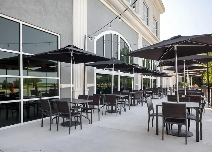 Isle Casino Hotel Waterloo Hotel & Casino - A Caesars Rewards Destination