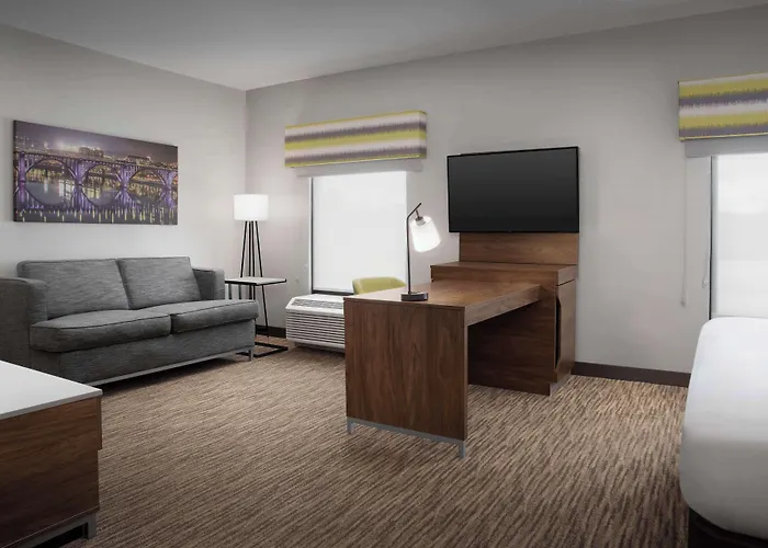 Hampton Inn & Suites-Knoxville/North I-75
