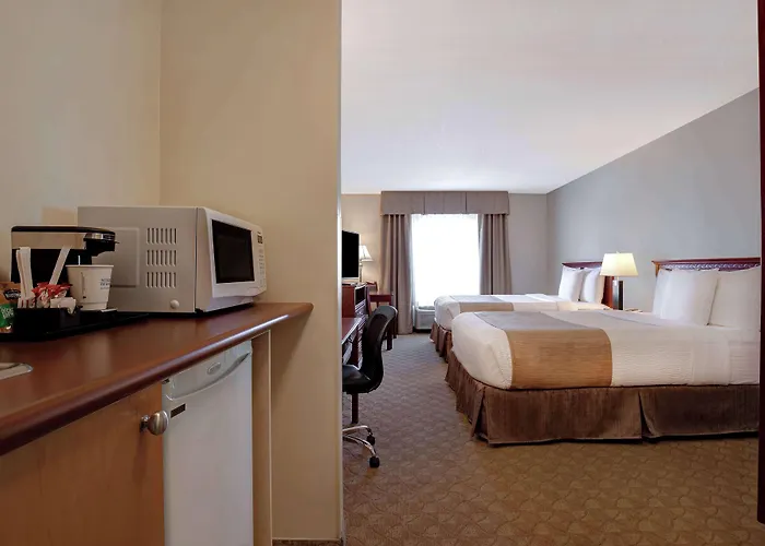 Days Inn By Wyndham Dawson Creek