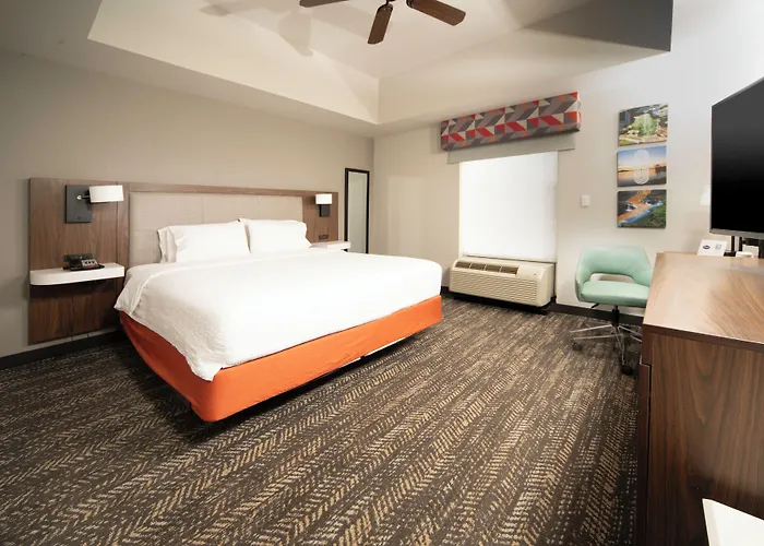 Hampton Inn Bryant