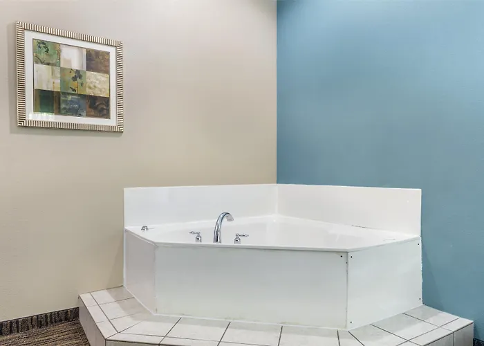 Best Western Mineola Inn