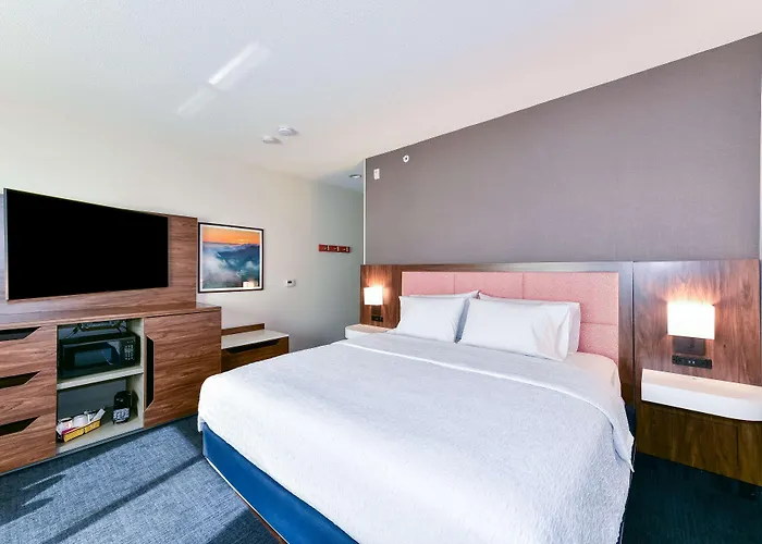 Hampton Inn & Suites Pittsburg