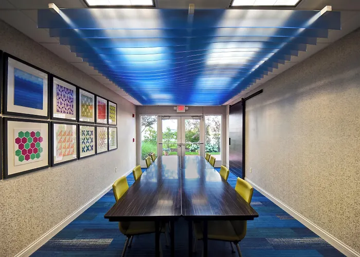 Holiday Inn Express & Suites Schererville By Ihg