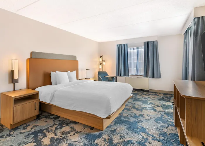Hampton Inn Schenectady Downtown