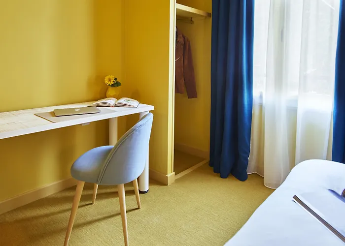 Le Central Boutique Hotel