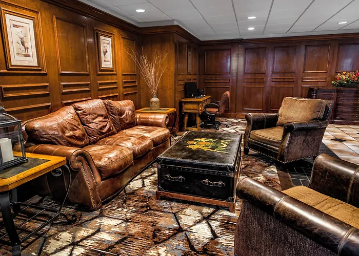 Lodge Of The Ozarks