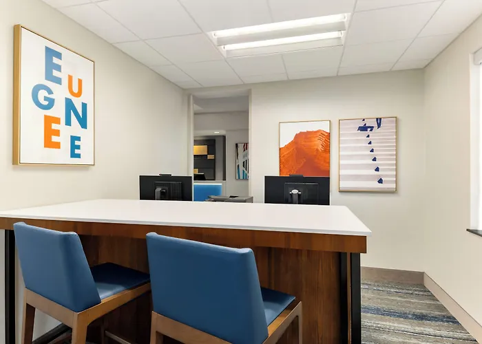 Holiday Inn Express Hotel & Suites Eugene Downtown - University By Ihg