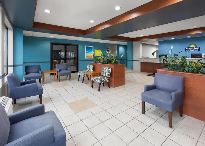 Days Inn & Suites Seaford