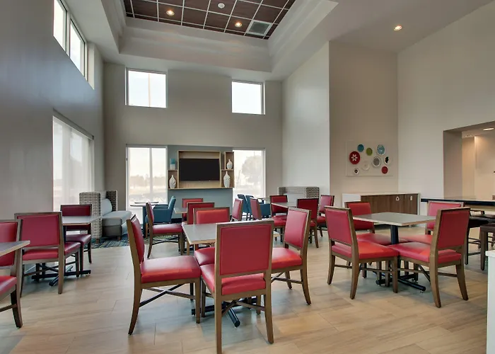 Holiday Inn Express & Suites Jacksonville North-Fernandina By Ihg