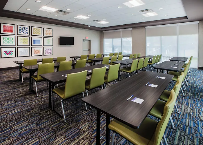 Holiday Inn Express Hotel & Suites Canton By Ihg