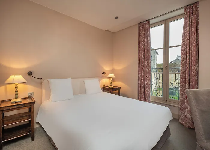 Hostellerie De L'Ecu De Bretagne