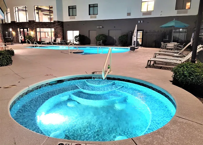 Holiday Inn Express & Suites St George North - Zion