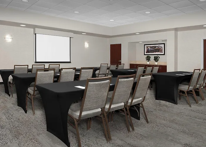 Courtyard By Marriott Hattiesburg
