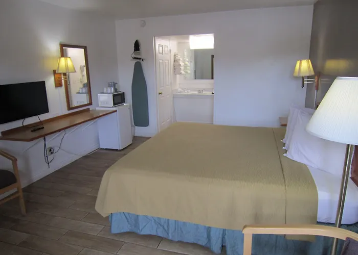 Cassville Budget Inn