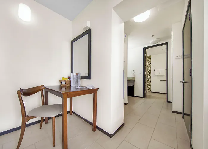 Peninsula Island Resort & Spa - Beachfront Property At South Padre Island