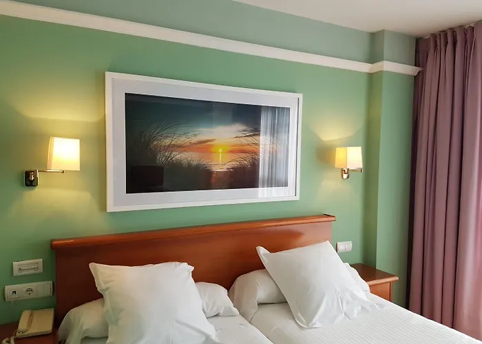 Hotel Faro De San Vicente