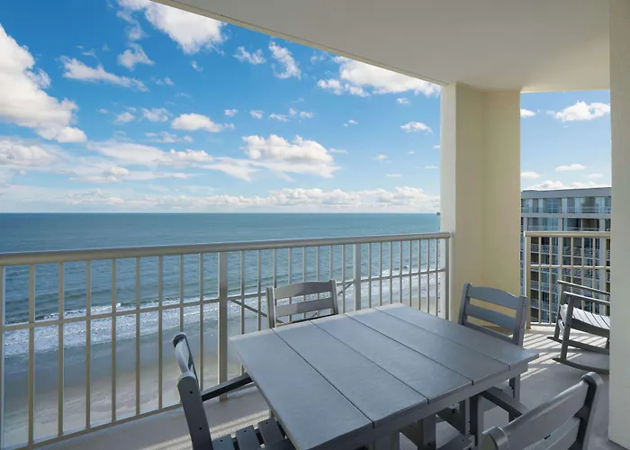Royal Palms Apartment