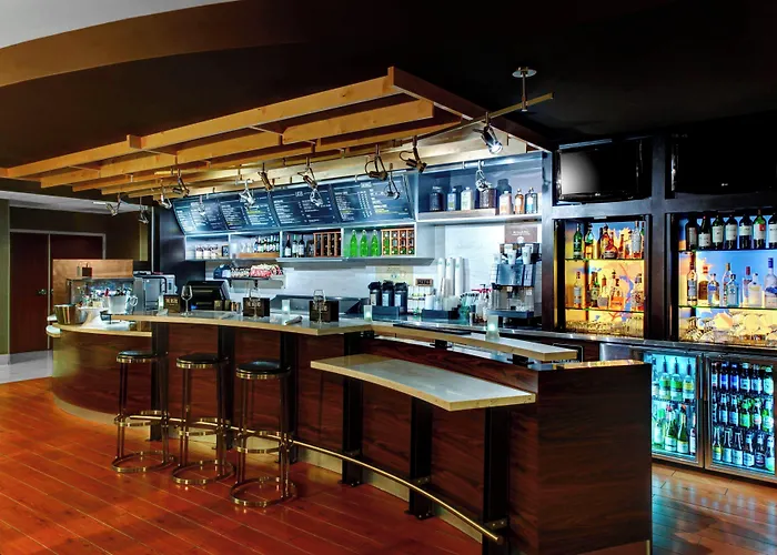 Courtyard By Marriott Anniston Oxford