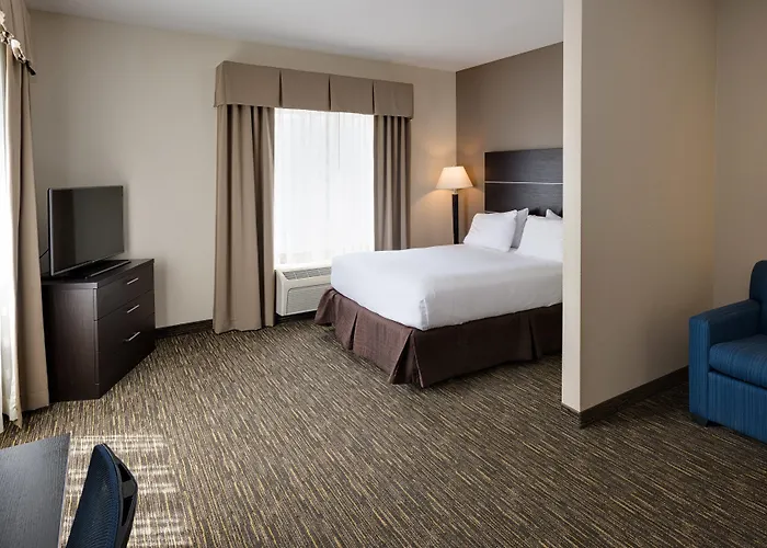 Holiday Inn Express & Suites East Wichita I-35 Andover By Ihg