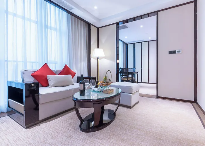 Wyndham Grand Plaza Royale Ningbo