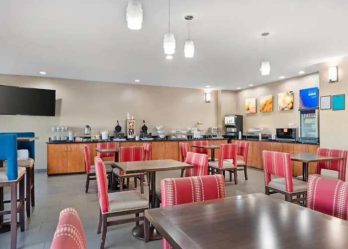 Comfort Suites Oxford I-20 Exit 188
