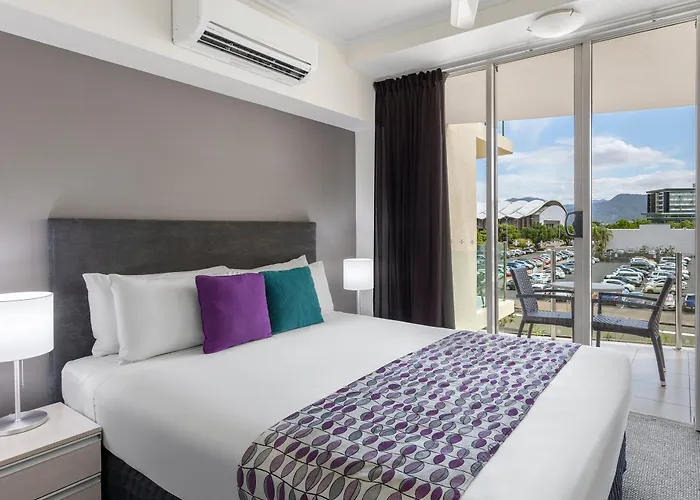 Park Regis City Quays