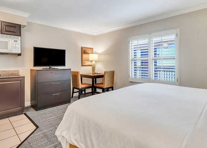 Staybridge Suites Savannah Historic District By Ihg