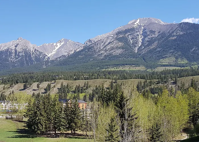 Sunset Resorts Canmore And Spa
