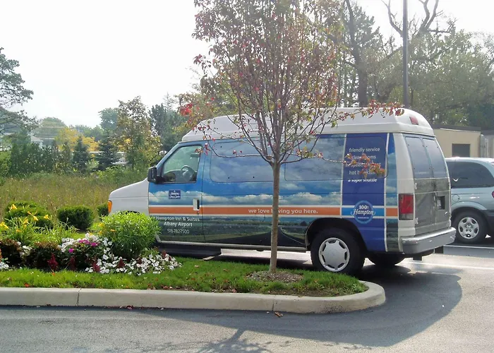 Hampton Inn & Suites Albany-Airport