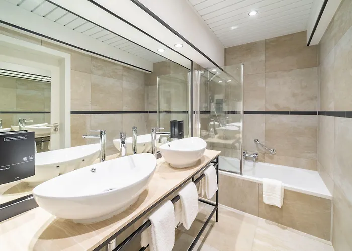 Grand Hotel Normandy By Cw Hotel Collection