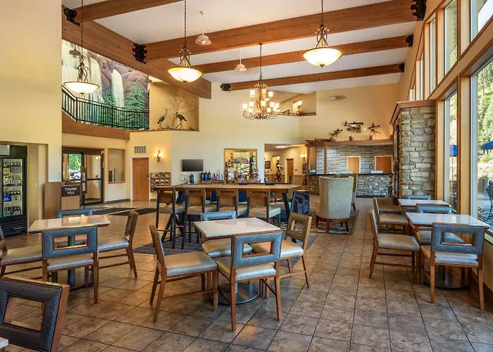 Best Western Lodge At River'S Edge