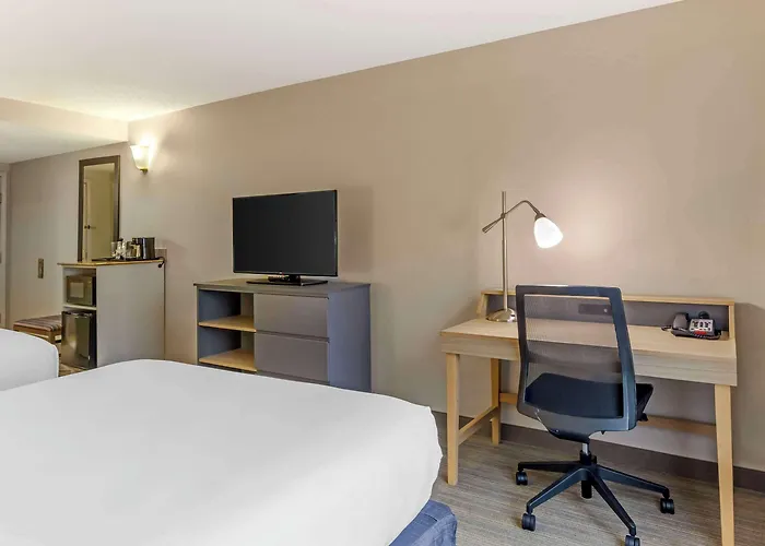 Country Inn & Suites By Radisson, Newport News South, Va
