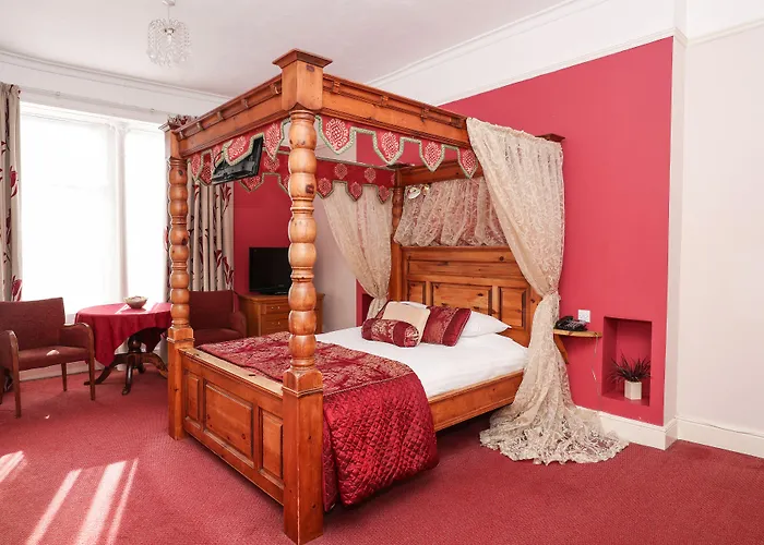 Royal Exeter Hotel